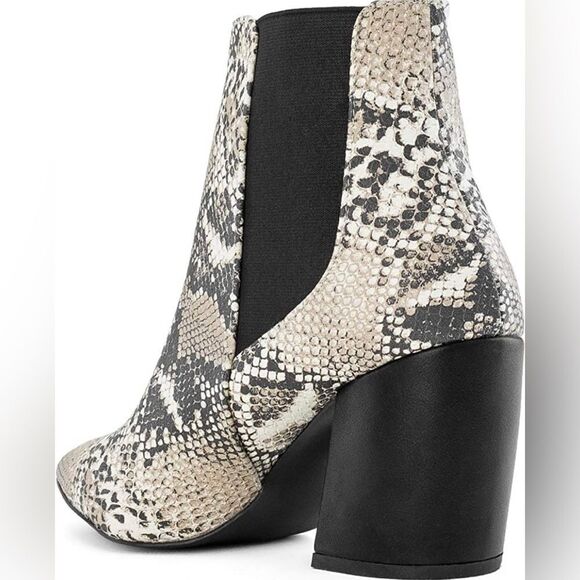 Qupid Snake Print Pointed Toe Ankle Boots - Picture 13 of 13